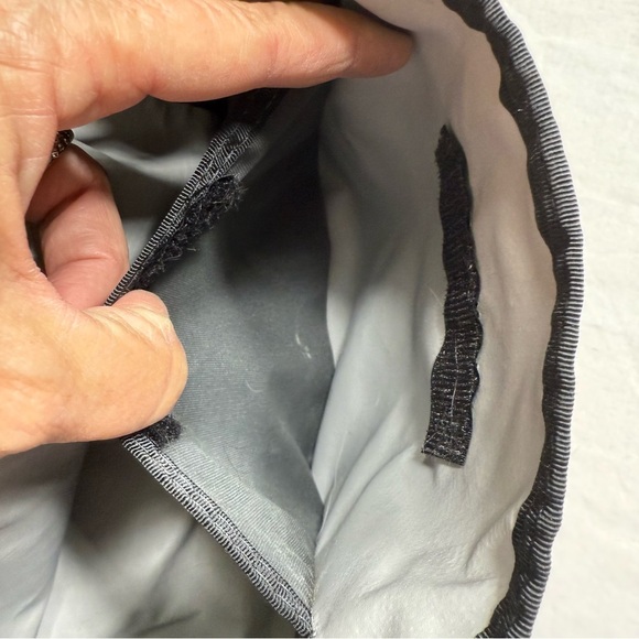 Timbuk2 Black and Blue Small Messenger Bag - Picture 7 of 10